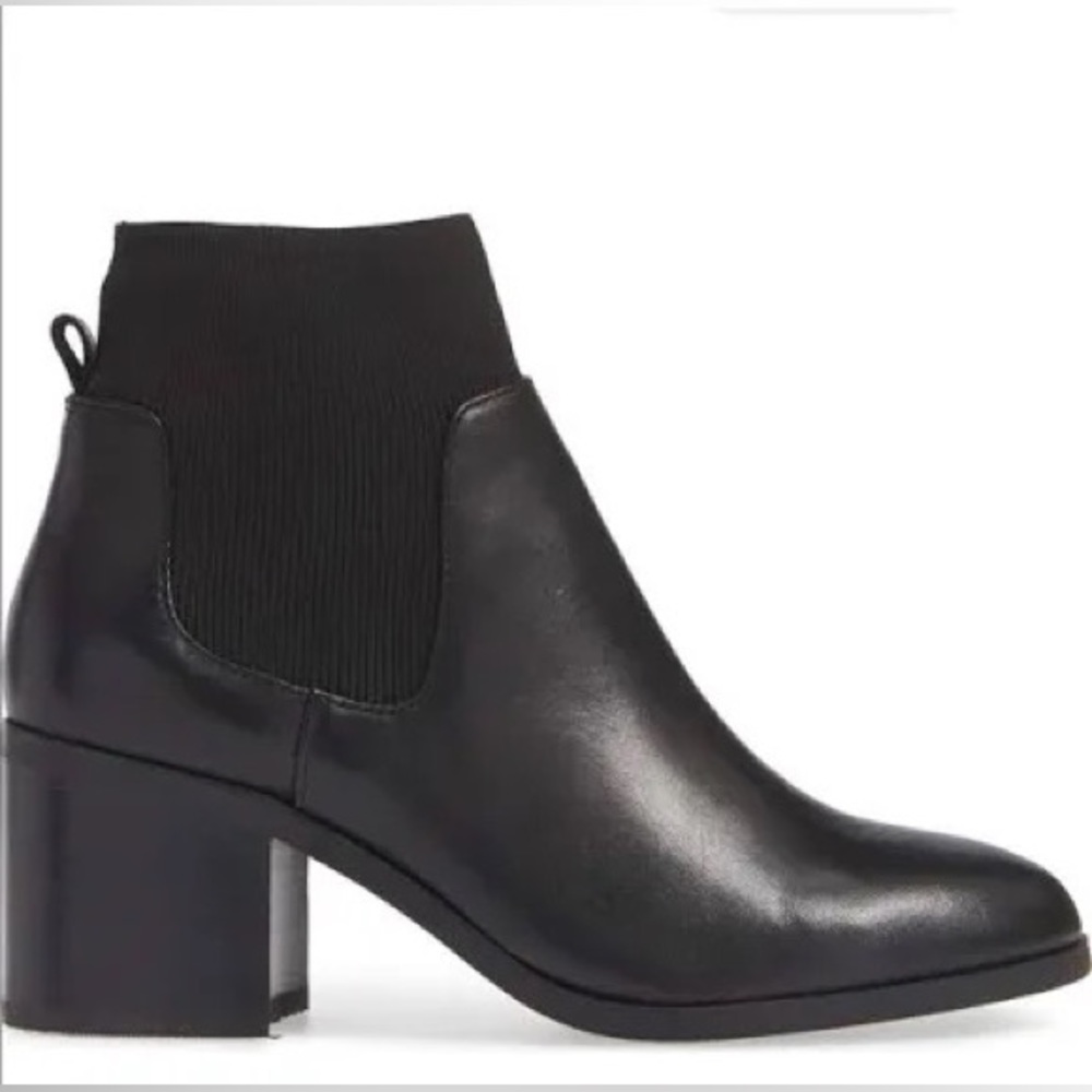 Steve Madden Erika black bootie